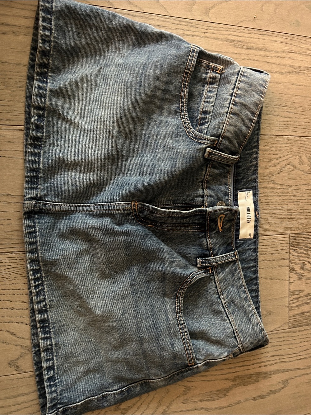 Hollister mini Jean skort